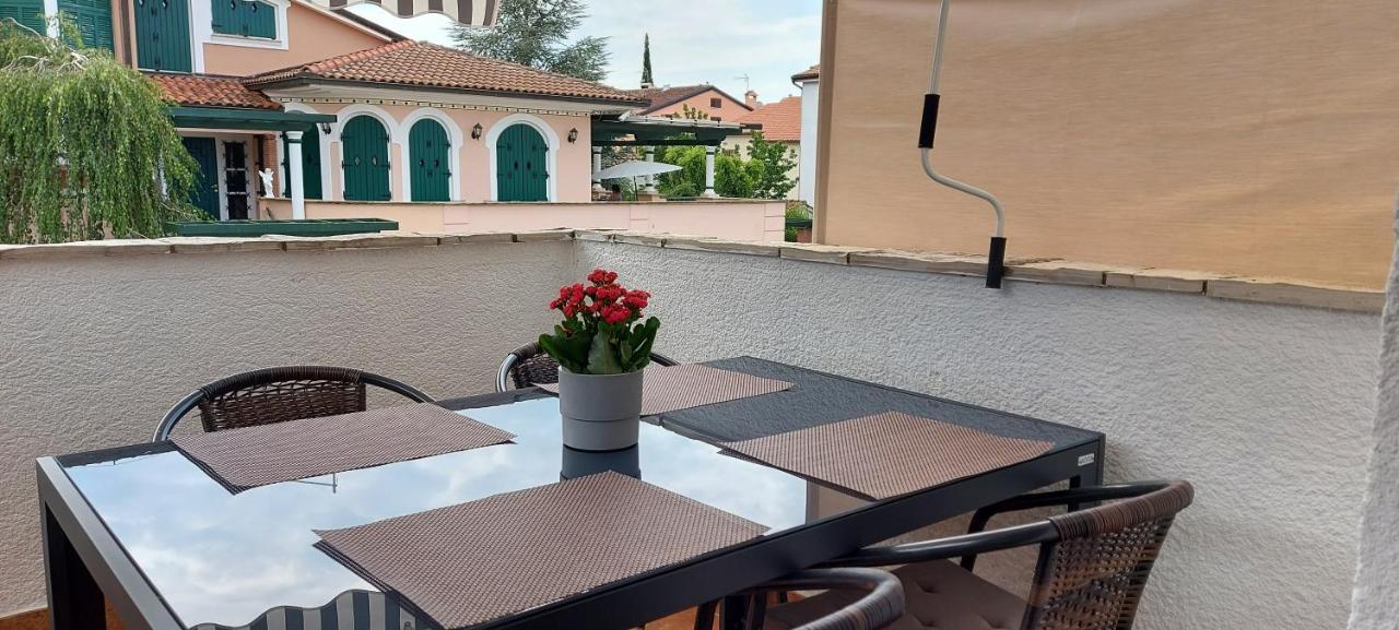 Villa Zoe Poreč Extérieur photo